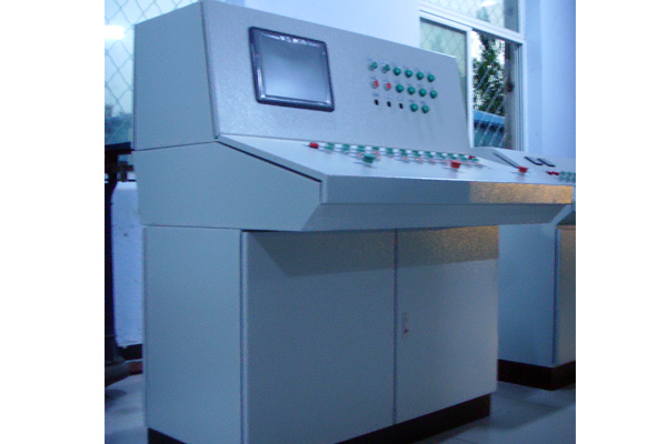 电气控制柜的控制器基本尺寸与适用范围变频控制箱 